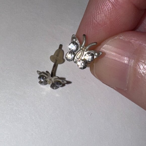 8.52mm Clear Butterfly Cz And Sterling Post Earrings - Picture 12 of 15